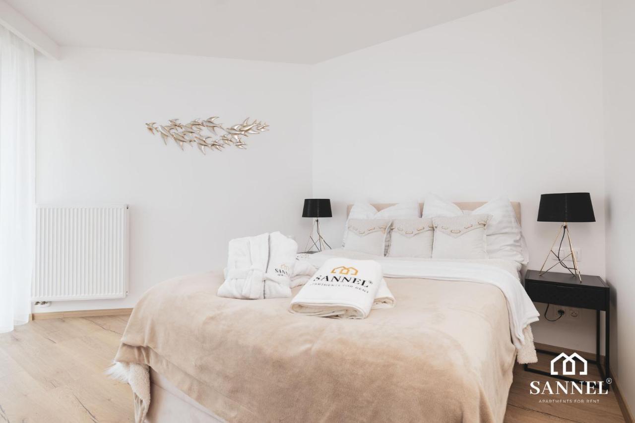 Apartament Prestige Z Dostepem Do Basenow,Strefy Saun,Jacuzzi - Pinea Apartments Pobierowo-Sannel Apartments For Rent Exterior foto